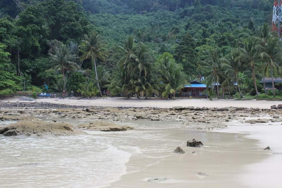 Ella'S Place Salang Tioman Kampong Ayer Batang Luaran gambar
