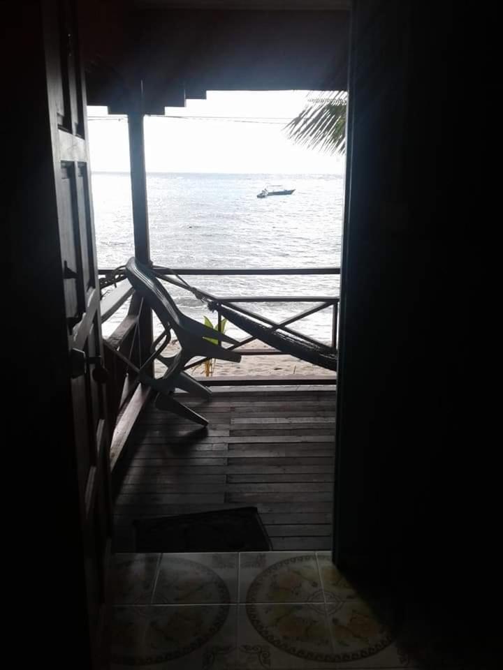 Ella'S Place Salang Tioman Kampong Ayer Batang Luaran gambar