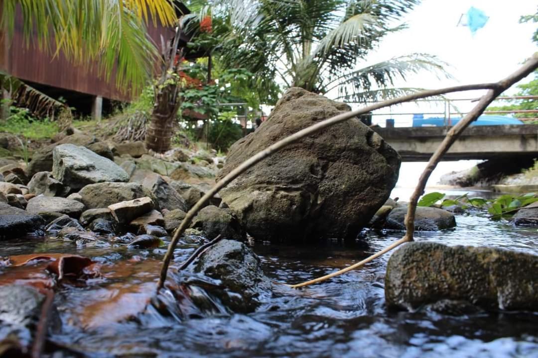 Ella'S Place Salang Tioman Kampong Ayer Batang Luaran gambar