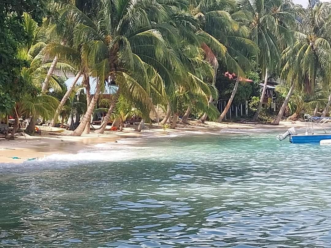 Ella'S Place Salang Tioman Kampong Ayer Batang Luaran gambar