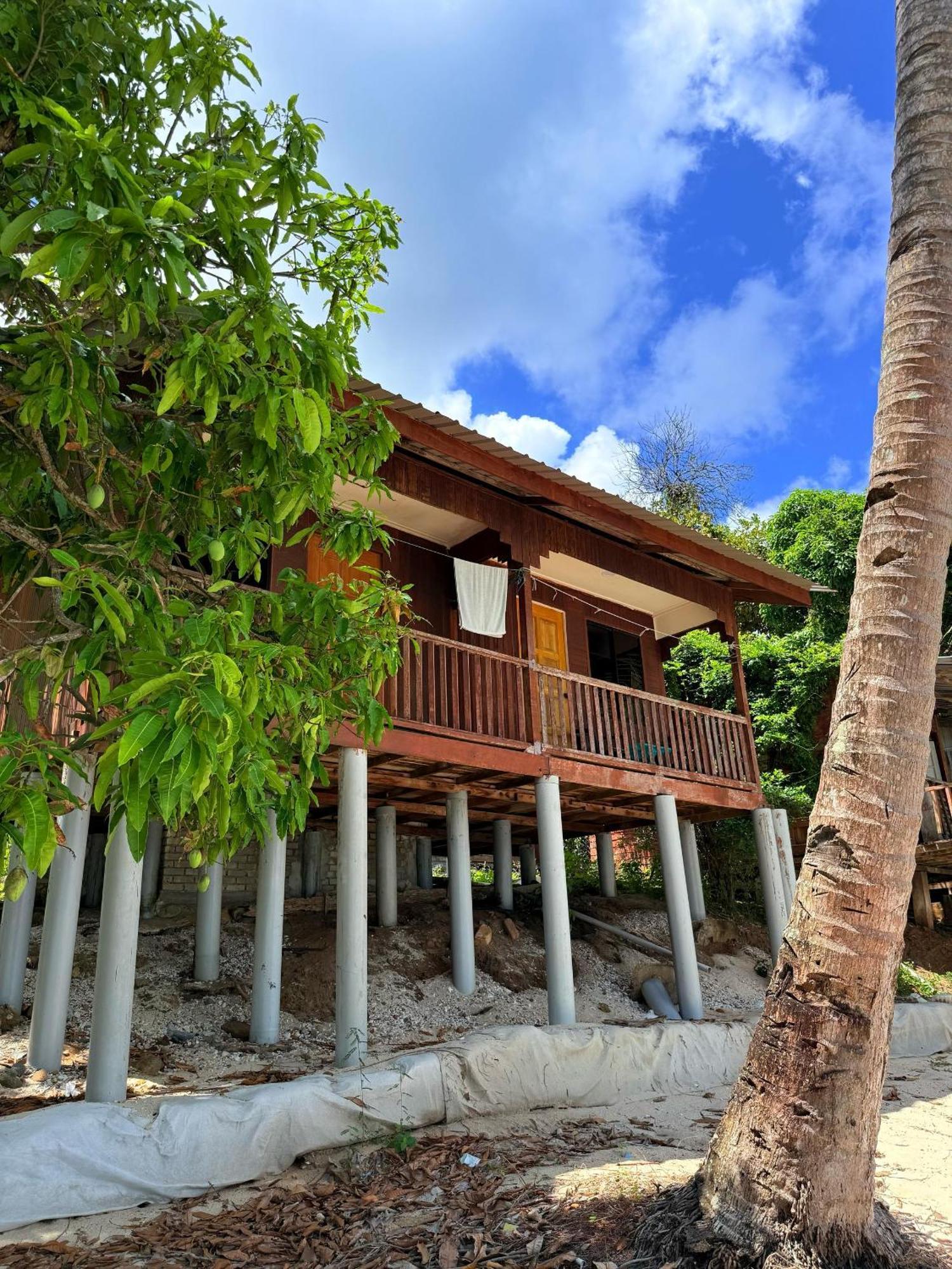 Ella'S Place Salang Tioman Kampong Ayer Batang Luaran gambar